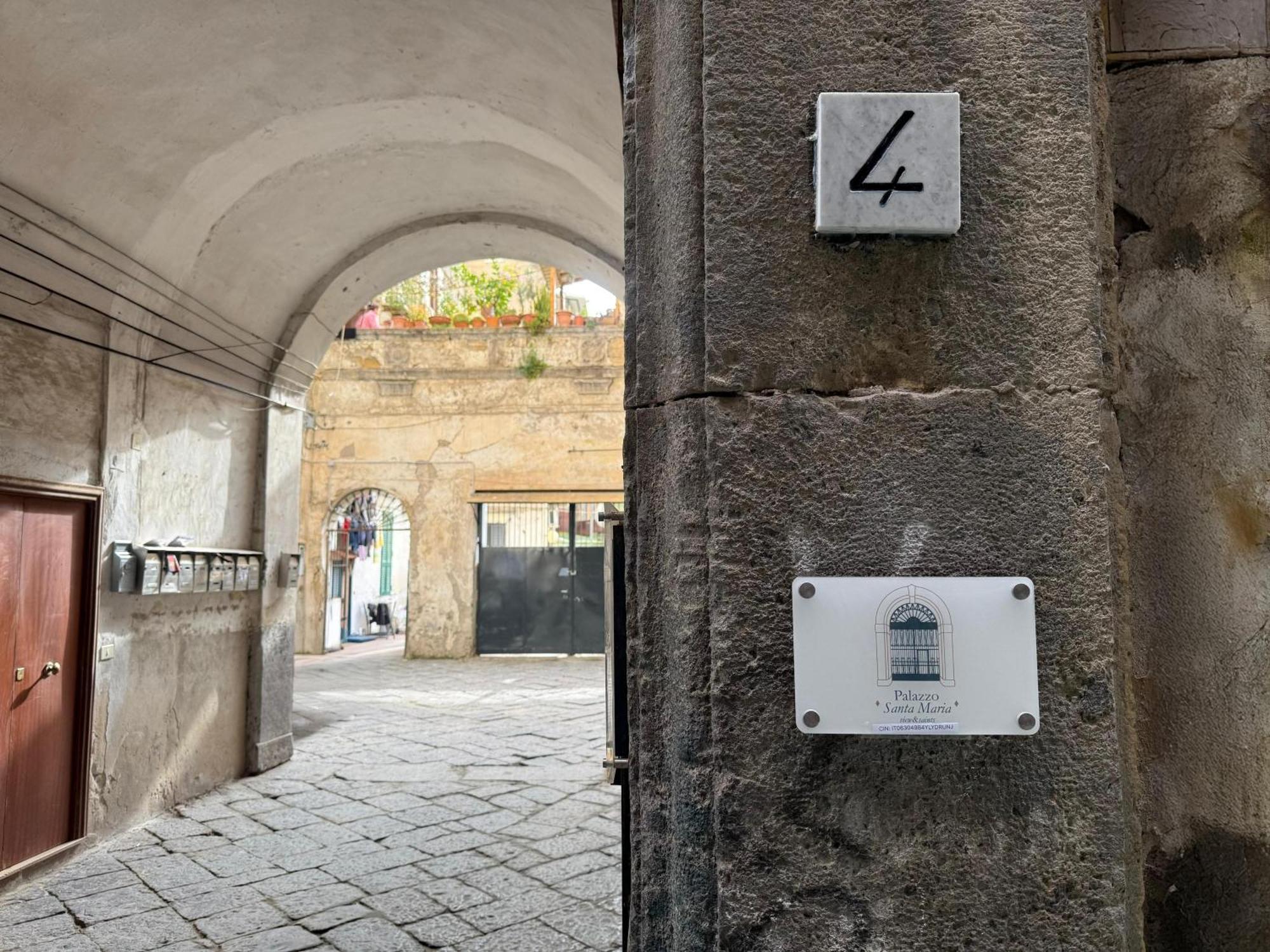 Palazzo Santa Maria Bed & Breakfast Napoli Exterior foto